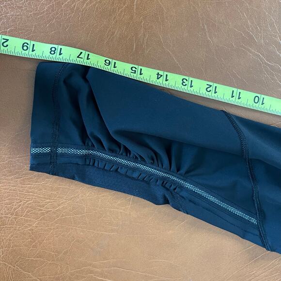 Lululemon Run For Your Life Crop Leggings Black with Chevron White Waist Size‎ 6 - Picture 8 of 11